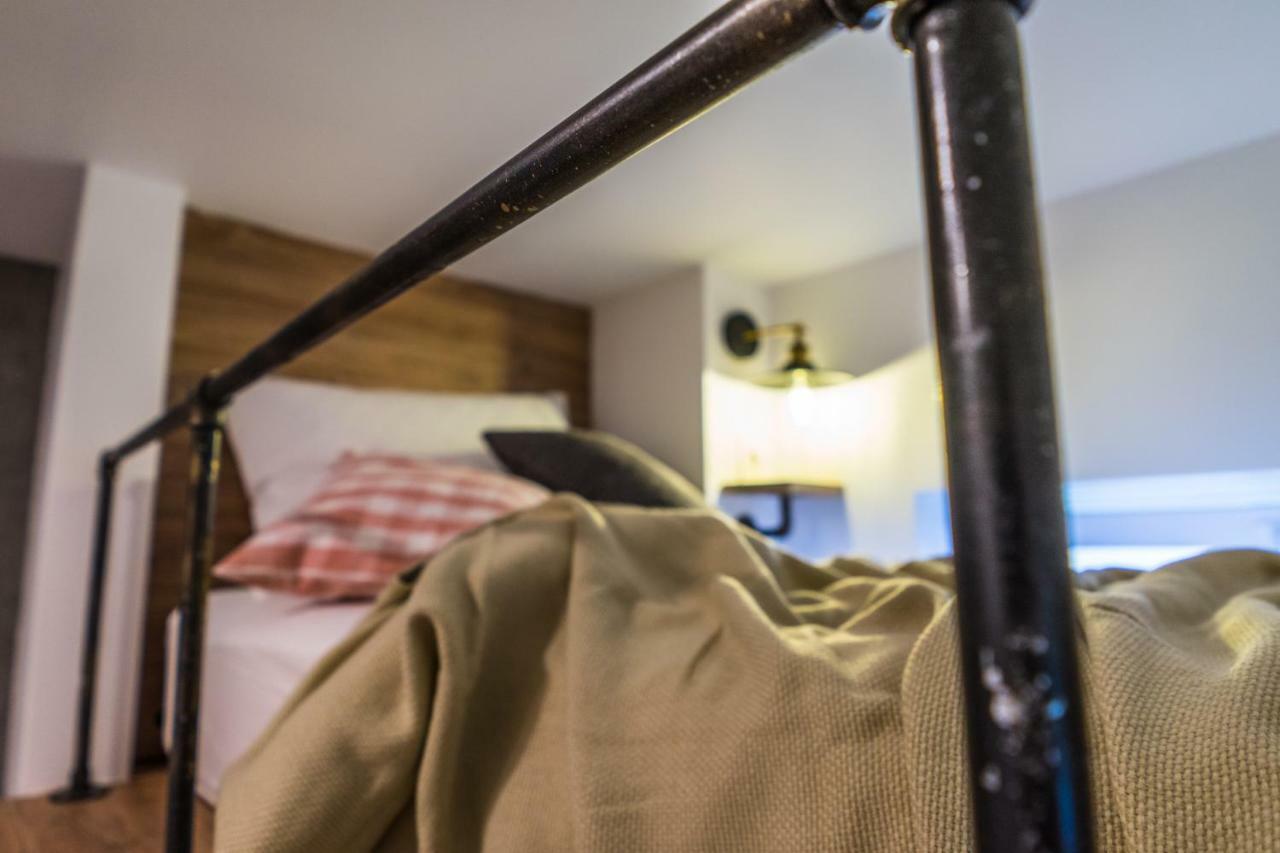 Industrial Nordic Apartmán